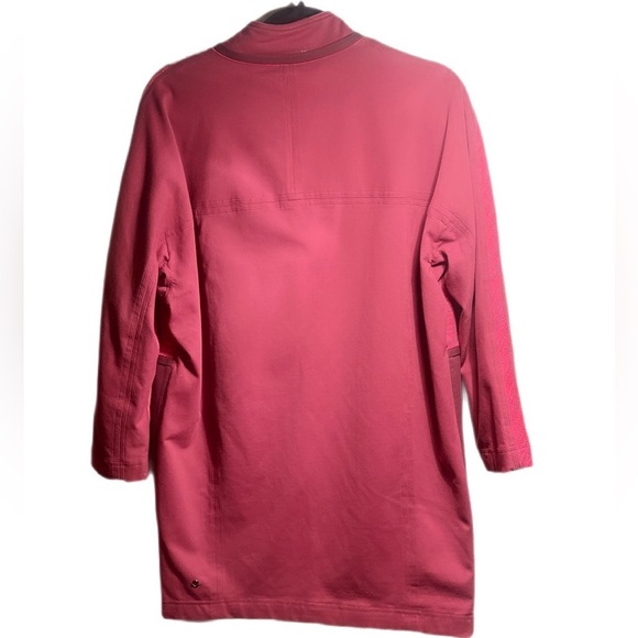 Lululemon Cocoon bumble rust berry snap button lightweight outdoor Car Coat S - Picture 3 of 3